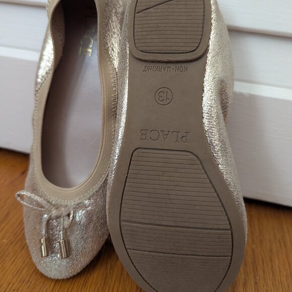 Girls gold Children's Place ballet flats - Picture 6 of 6